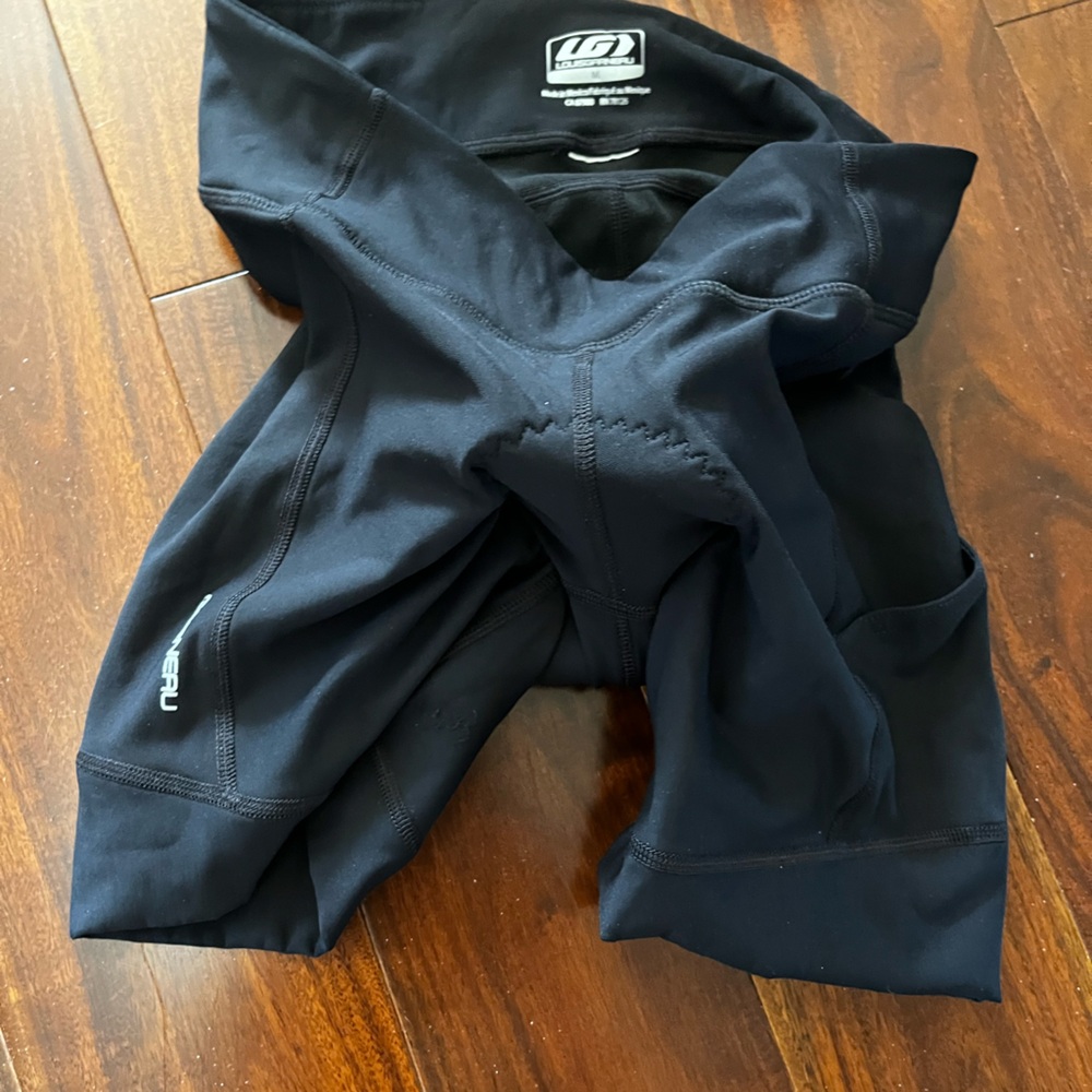 Garneau Black Cycling Shorts, size medium